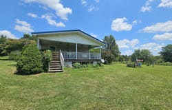 16868 Cedar Road, Phillipsburg, MO 65722