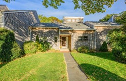5 Riverview Avenue, Mashpee, MA 02649