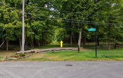 8500 Roland Ave, Lyndon, KY 40222