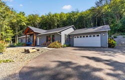 210 ECHO Ln, Longview, WA 98632