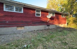 15906 State Route 151, Cadiz, OH 43907