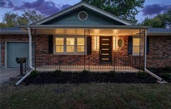 6513 Larsen Lane, Shawnee, KS 66203