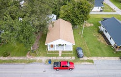 115 E SONGER St, Waynesboro, TN 38485