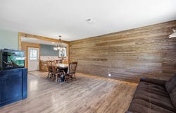 612 Oakwood Drive, Euless, TX 76040