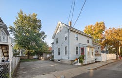 9 Andrew St, Cambridge, MA 02139