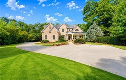 390 Chaffin Road, Roswell, GA 30075