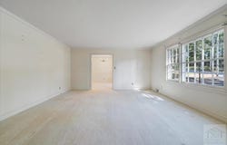 806 Hazelwood Ln, Martinsville, VA 24112