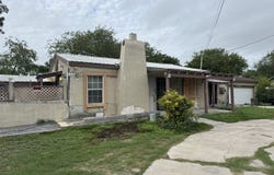424 Babcock Rd., San Antonio, TX 78201