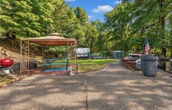 119 Green Vista Dr, Ohio Twp, PA 15237