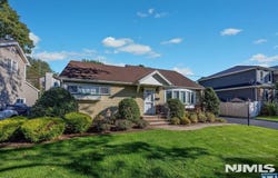 340 Alan Drive, Paramus, NJ 07652