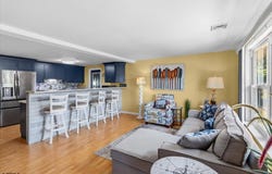 12 Ocean View Dr, Ocean View, NJ 08230