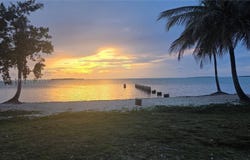 54 Sunset Rd, Key Largo, FL 33037