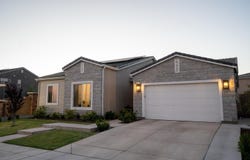812 Traverse Drive S, Madera, CA 93636