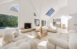 7 LITTLE CT, East Hampton, NY 11937