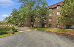 820 Elder Road, Homewood, IL 60430