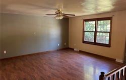 470 Donohoe Rd, Hempfield Twp, PA 15601