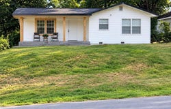 202 E Grand Avenue, Ava, MO 65608