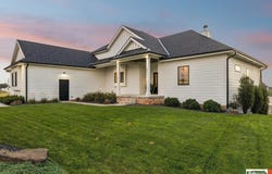 671 Serenity Pointe, Ashland, NE 68003