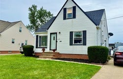 16299 Pike Boulevard, Brook Park, OH 44142