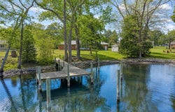 373 E Fairway Drive, Kilmarnock, VA 22482