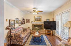 1763 Rosemont Dr, Baton Rouge, LA 70808