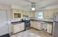 11 Cherry Lane, Cortland, NY 13045