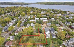 11 Bruce Place, Rumson, NJ 07760