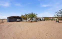 3464 W Rancho Road, Golden Valley, AZ 86413