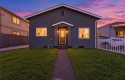 1202 E 76th Street, Los Angeles, CA 90001