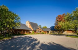 1911 NE 8th Avenue, Aberdeen, SD 57401