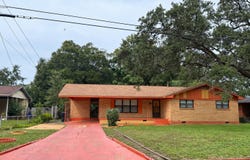 648 Berkley Dr, Pensacola, FL 32503