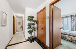 373 LRA Drive, Aurora, IL 60506