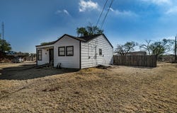 309 S Date St, Plainview, TX 79072
