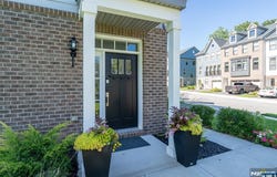 78 Cinnamon Drive, Upper Saddle River, NJ 07458