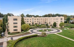 1180 Narragansett Boulevard, Cranston, RI 02905