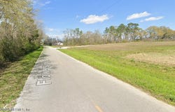 101 FLOWERSVIEW Boulevard, Paxton, FL 32567