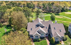 2 Quinns Way, Mashpee, MA 02649