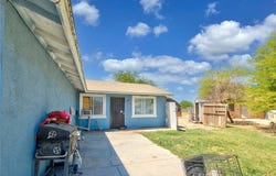 562 Sundance Ln, Westmorland, CA 92281