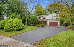 81 BLUE JAY Road, CHALFONT, PA 18914