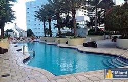 244 Biscayne Blvd, Miami, FL 33132