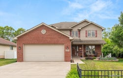 610 High Grove Drive, Minooka, IL 60447