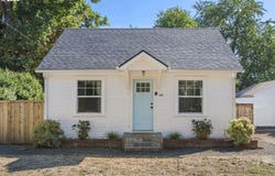 112 HANSEN Ln, Eugene, OR 97404