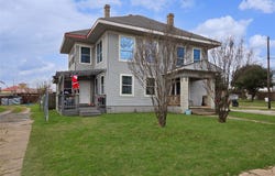 507 W Nash Street, Terrell, TX 75160
