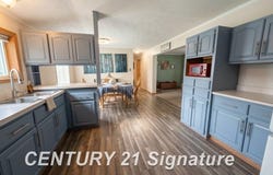 277 Armstrong Avenue, Flushing, MI 48433