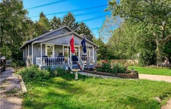 2266 Windemere Avenue, Akron, OH 44312