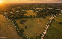 31714 MARIES RD 215, Meta, MO 65058