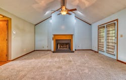922 S College Street, Franklin, KY 42134