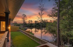4997 Timber Ridge Dr, Pace, FL 32571