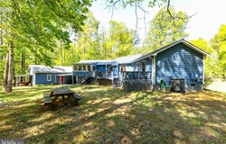 3319 VIOLA Way, BUMPASS, VA 23024