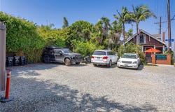 42 19th Avenue, Venice, CA 90291